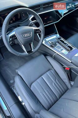 Седан Audi A6 2023 в 