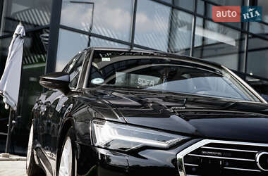 Седан Audi A6 2018 в 
