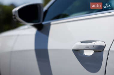 Седан Audi A6 2020 в Харькове