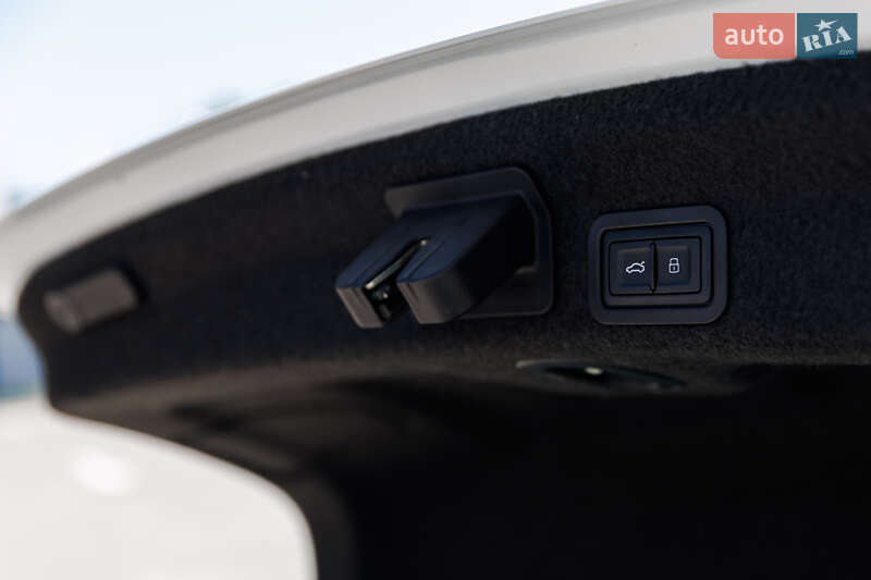 Седан Audi A6 2020 в Харькове