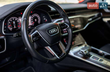 Седан Audi A6 2020 в 