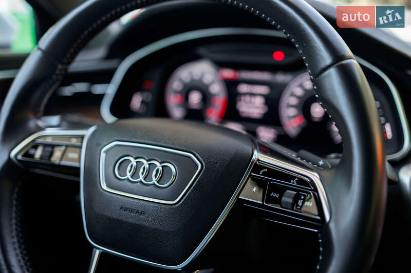 Седан Audi A6 2020 в Харькове