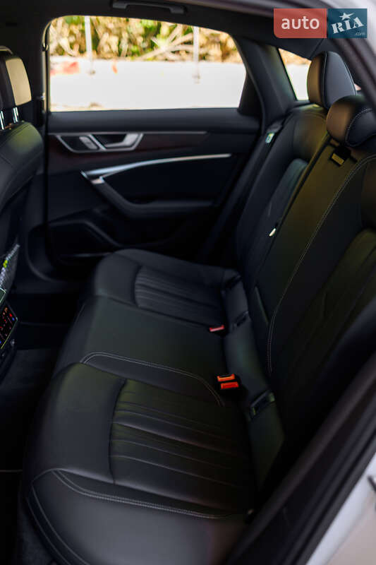 Седан Audi A6 2020 в Харькове