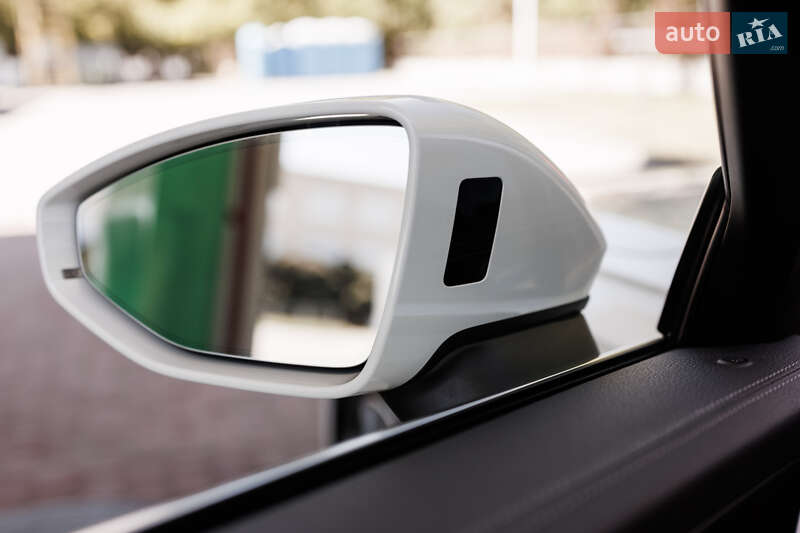 Седан Audi A6 2020 в Харькове