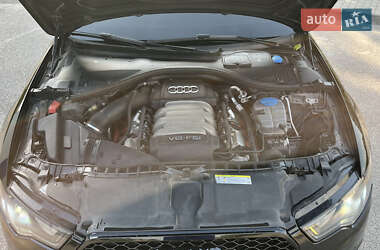Седан Audi A6 2012 в 
