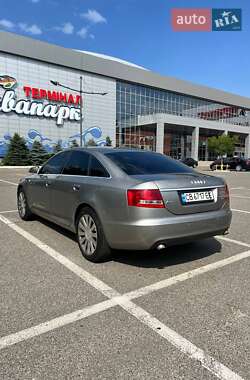 Седан Audi A6 2004 в 