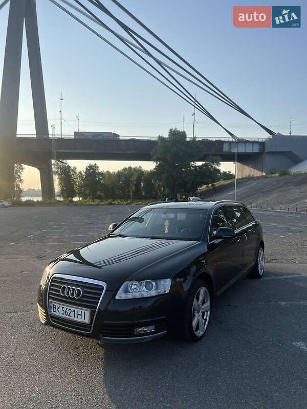Универсал Audi A6 2009 в Киеве