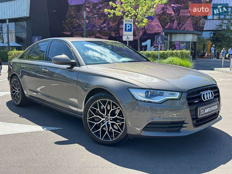 Седан Audi A6 2011 в 