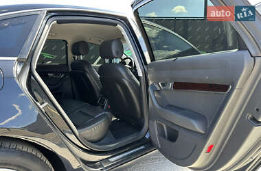 Седан Audi A6 2010 в 