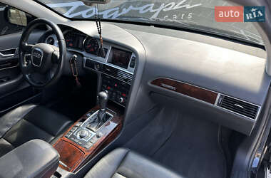 Седан Audi A6 2010 в 