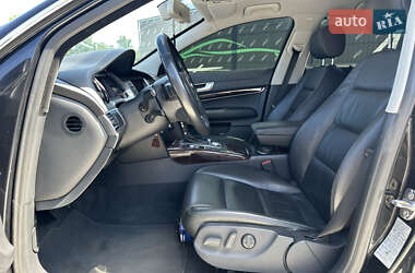 Седан Audi A6 2010 в 