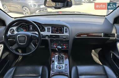 Седан Audi A6 2010 в 