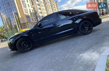 Седан Audi A6 2013 в 