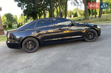 Седан Audi A6 2013 в 