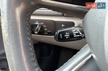 Седан Audi A6 2012 в 