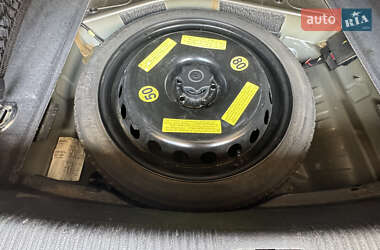 Седан Audi A6 2012 в 