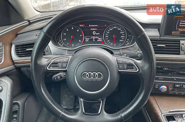 Седан Audi A6 2012 в 