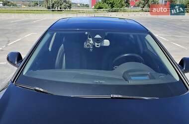 Седан Audi A6 2016 в 