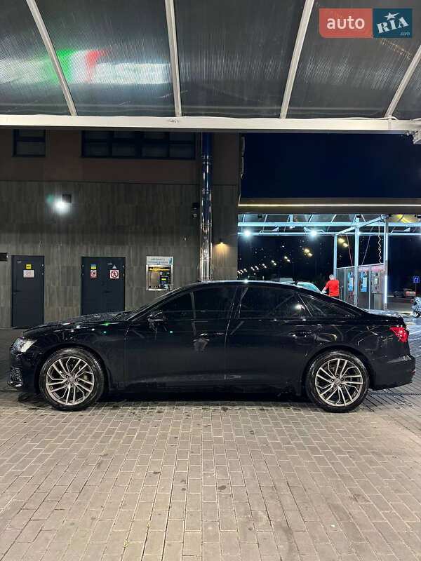 Седан Audi A6 2021 в Києві