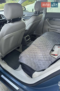 Седан Audi A6 2010 в 