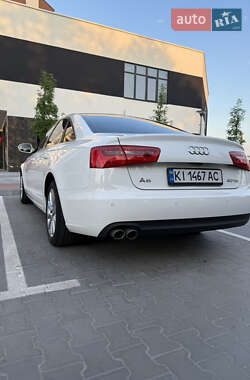 Седан Audi A6 2013 в 