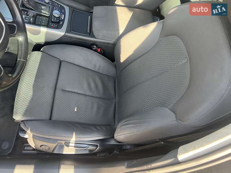 Седан Audi A6 2011 в Богуславі