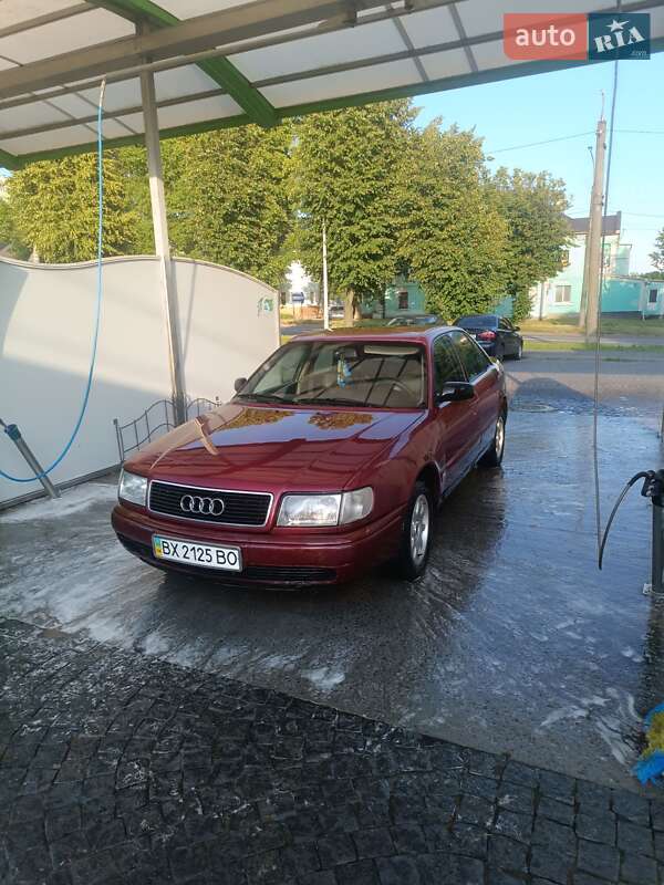 Седан Audi A6 1994 в Хмельницком