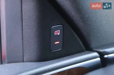 Седан Audi A6 2012 в 