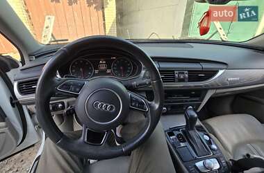Седан Audi A6 2015 в 
