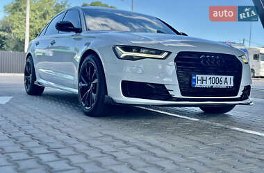 Седан Audi A6 2015 в 
