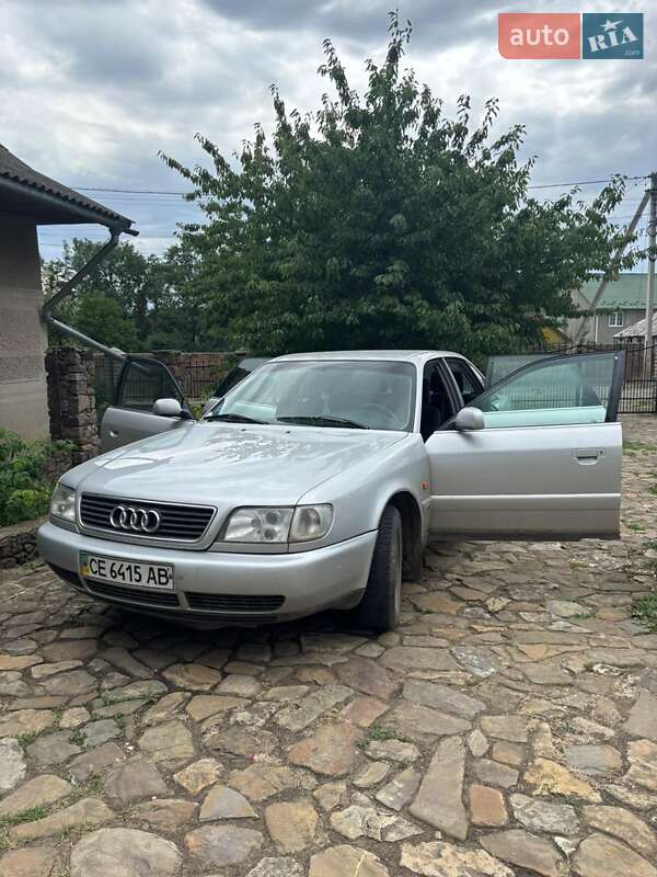 Седан Audi A6 1994 в 