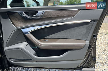 Седан Audi A6 2019 в 