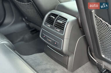 Седан Audi A6 2016 в 