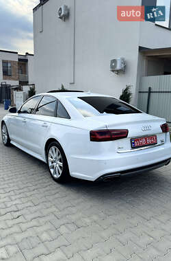 Седан Audi A6 2016 в 