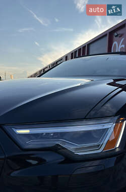 Седан Audi A6 2019 в 