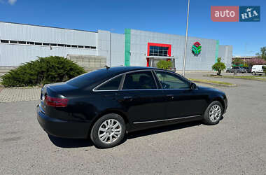 Седан Audi A6 2010 в 