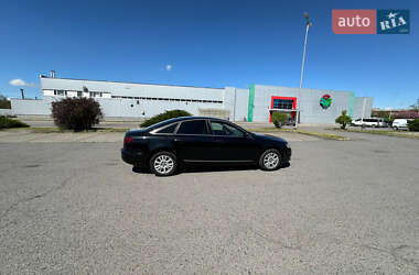Седан Audi A6 2010 в 