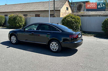 Седан Audi A6 2010 в 