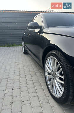 Седан Audi A6 2015 в 