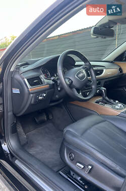 Седан Audi A6 2015 в 