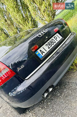 Седан Audi A6 2002 в 