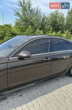 Седан Audi A6 2018 в 