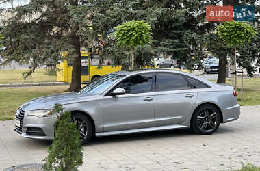 Седан Audi A6 2015 в 