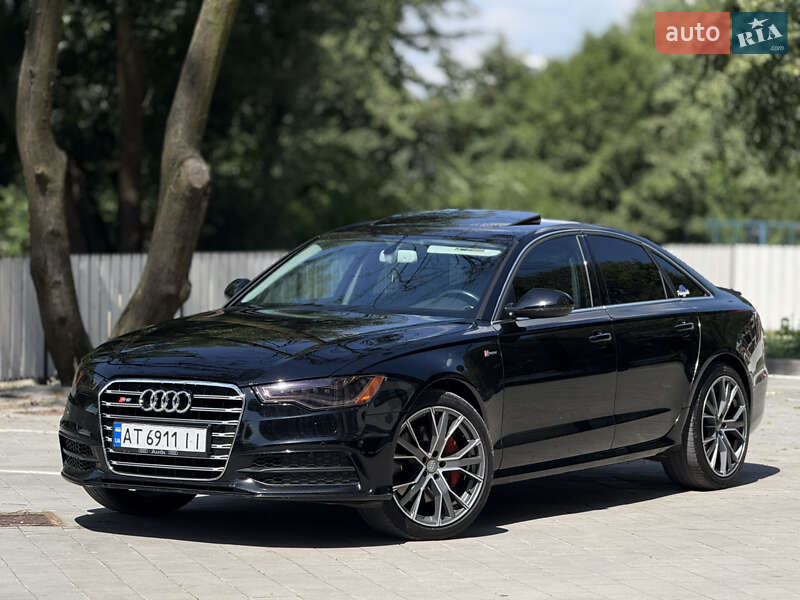 Седан Audi A6 2012 в 