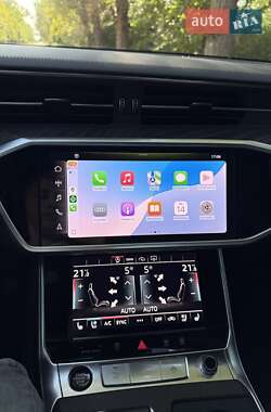 Седан Audi A6 2022 в 