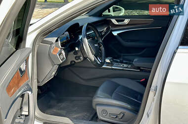 Седан Audi A6 2019 в 