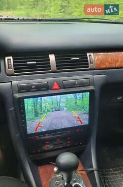 Универсал Audi A6 2000 в 