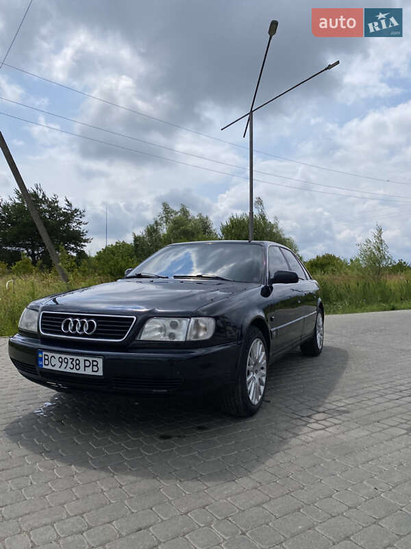 Седан Audi A6 1995 в 