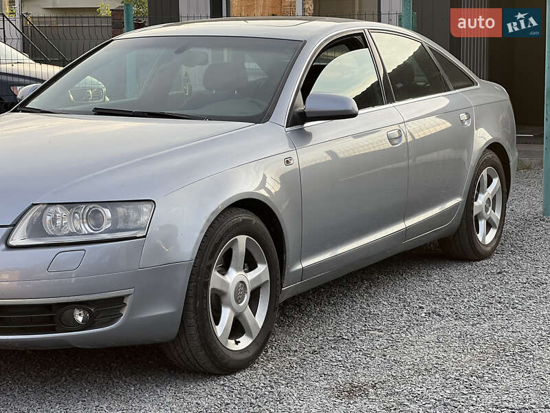 Седан Audi A6 2004 в Рівному