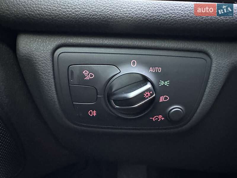 Седан Audi A6 2015 в Охтирці